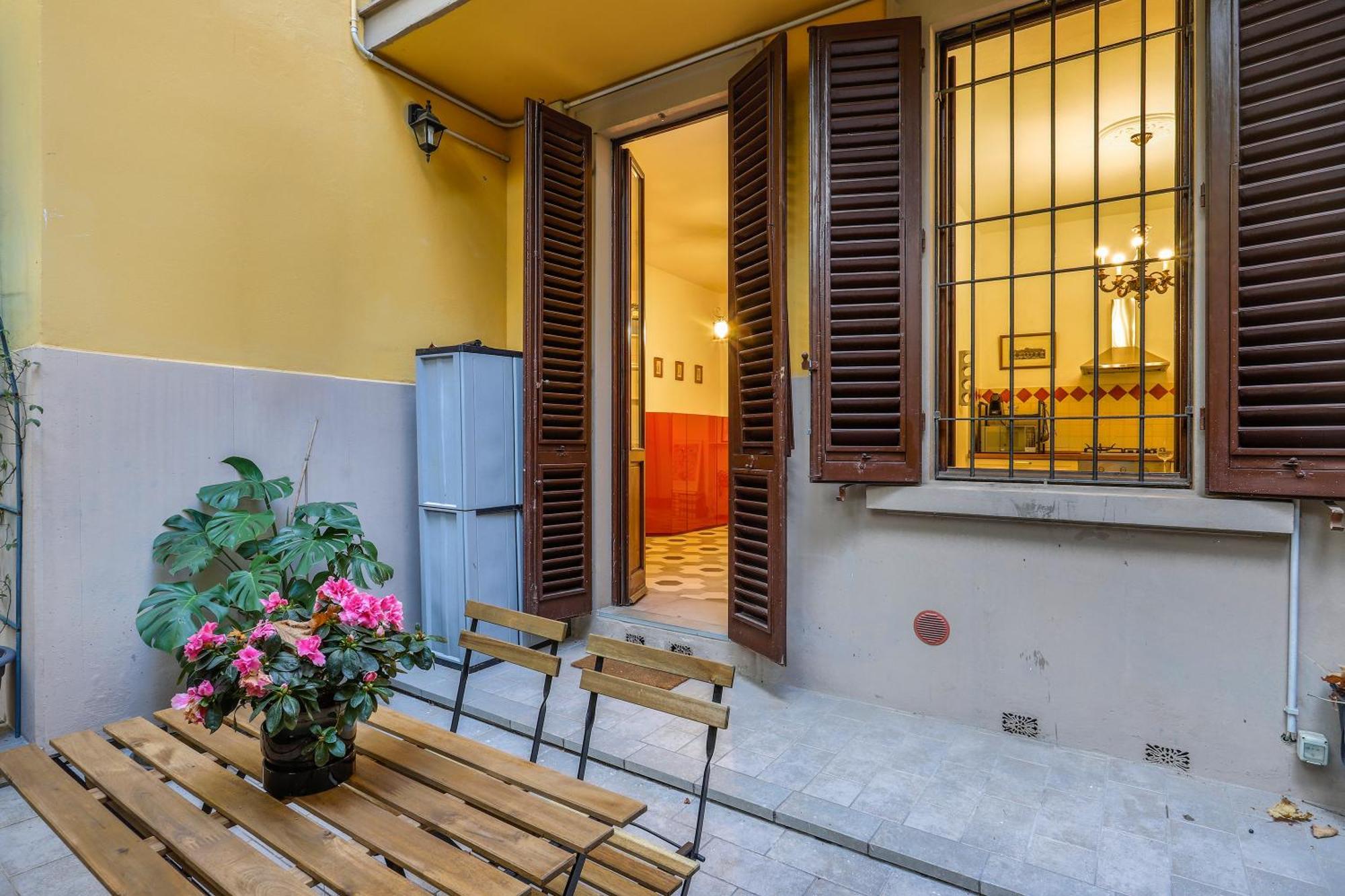 One-Bedroom Apartment With Patio Florenţa Exterior foto
